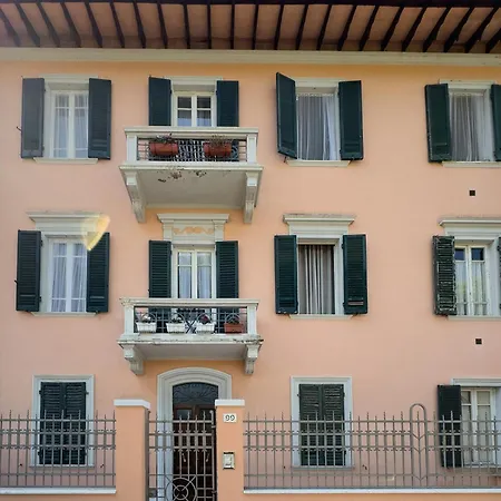 La Casa Di Eli Appartamenti Pisa Exterior photo